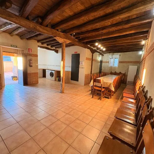 Casa Rural Calderon de Medina I y II，位于Siete Iglesias de Trabancos的酒店