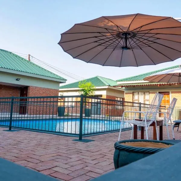 Victoria Falls Premier Lodge，位于维多利亚瀑布的酒店