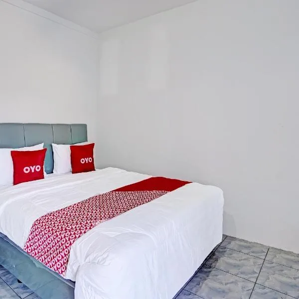 OYO LIFE 91594 Bungah Residence Syariah，位于Gresik的酒店
