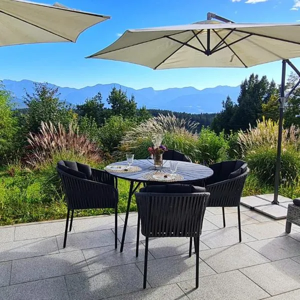ZAUBERBERG Apartements，位于Schwarzendorf的酒店