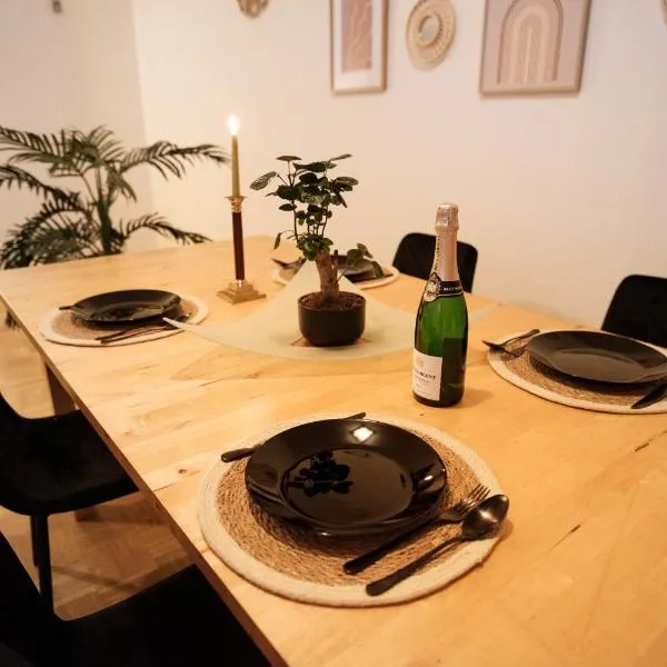 Bismarck Home - Central, Cozy & Family-Friendly in Essen，位于Essen的酒店