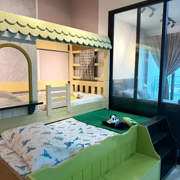 Almas Suites, Puteri Harbour SI home，位于Iskandar Puteri的酒店
