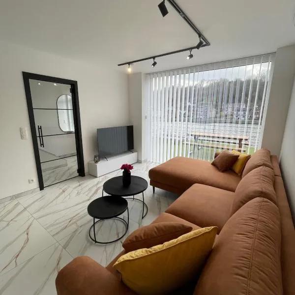 Duplex des souverains，位于迪南的酒店