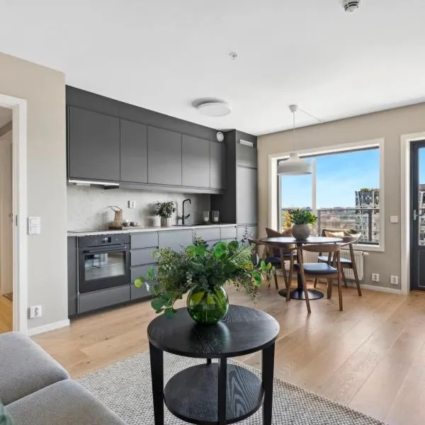 Top modern, big balcony, fully equipped, free parking, in family friendly area，位于奥斯陆的酒店