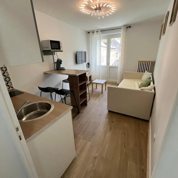 Les balcons du 115 - appartement standing 4 étoiles，位于拉布尔布勒的酒店