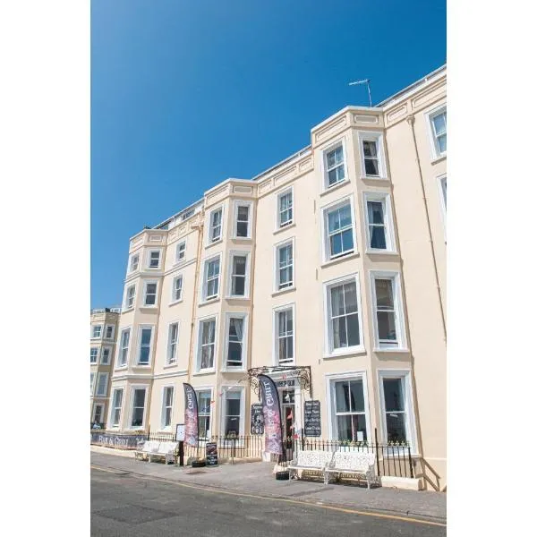The Belgrave Hotel Tenby，位于滕比的酒店