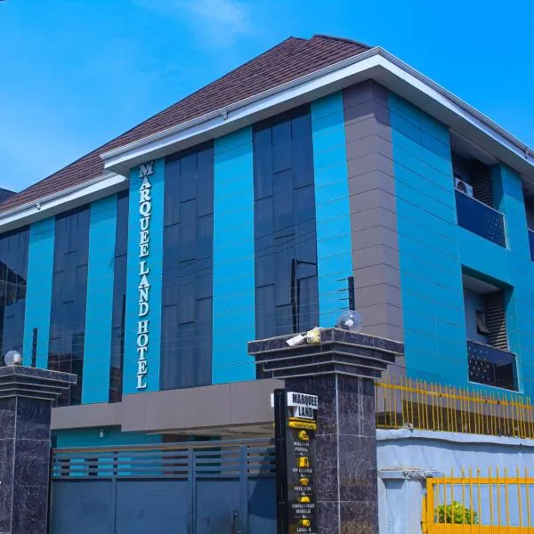 Marquee Land Hotel，位于拉各斯的酒店