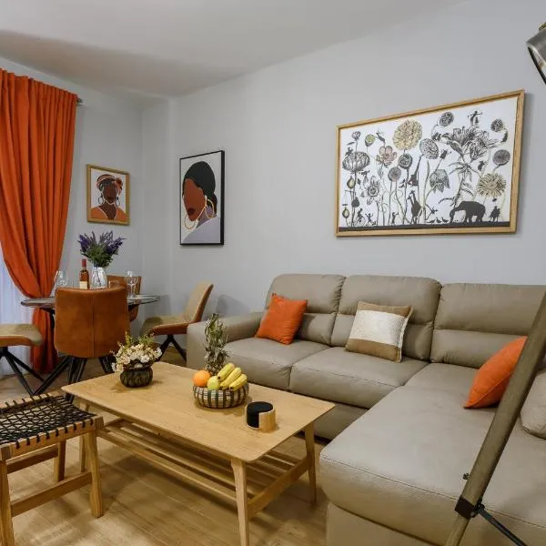 Super Nova Lux Apartment with Jacuzzi，位于多布罗塔的酒店