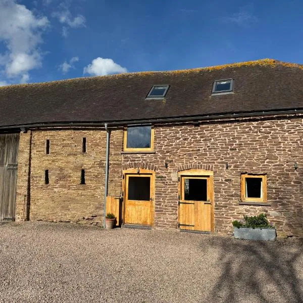 Barn Cottage，位于莱明斯特的酒店
