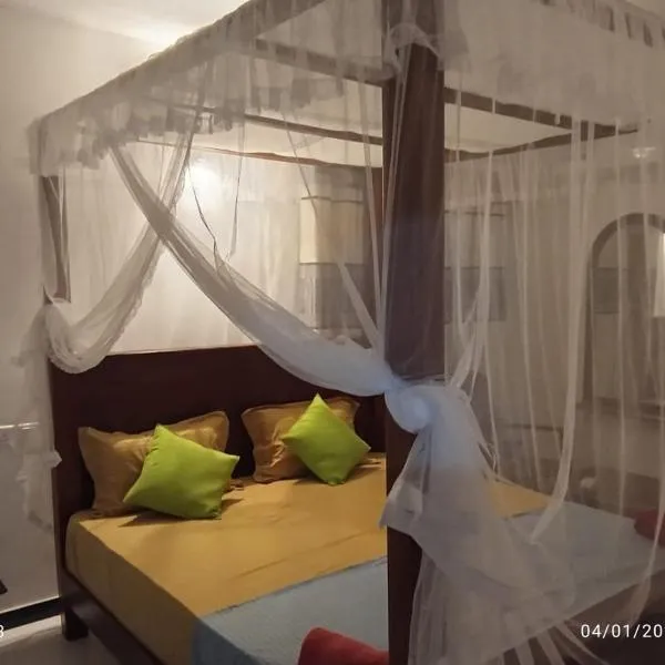Solace Transit Villa，位于卡图纳耶克的酒店
