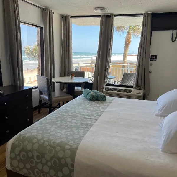 海滨 火烈鸟酒店 - 代托纳海滩，位于代托纳海滩的酒店