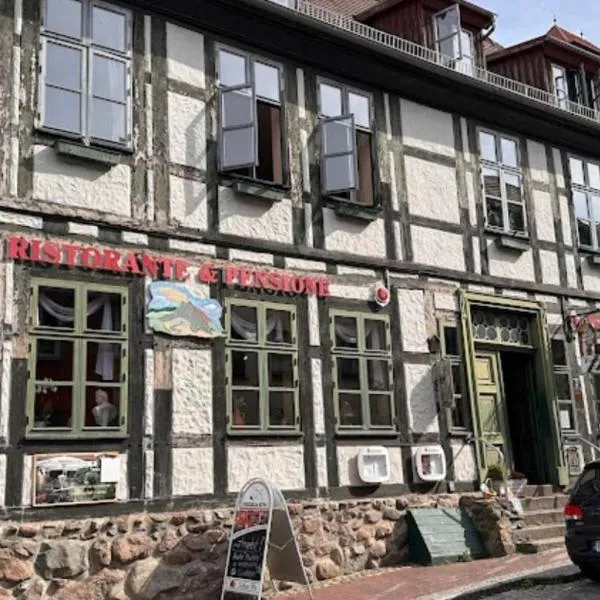 Pizzeria & Pension ETNA，位于瓦伦的酒店