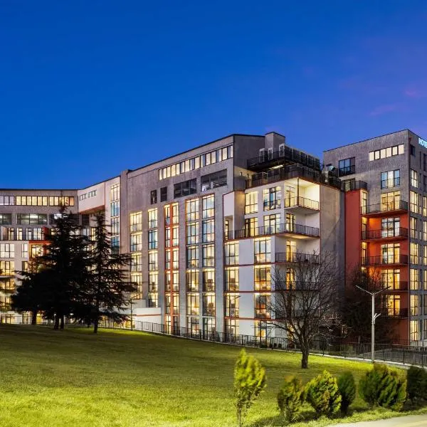 GINO Seaside Tbilisi, Trademark Collection by Wyndham，位于第比利斯的酒店