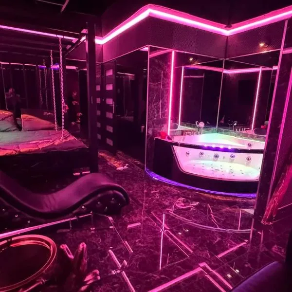 BDSM room Bydgoszcz，位于比得哥什的酒店