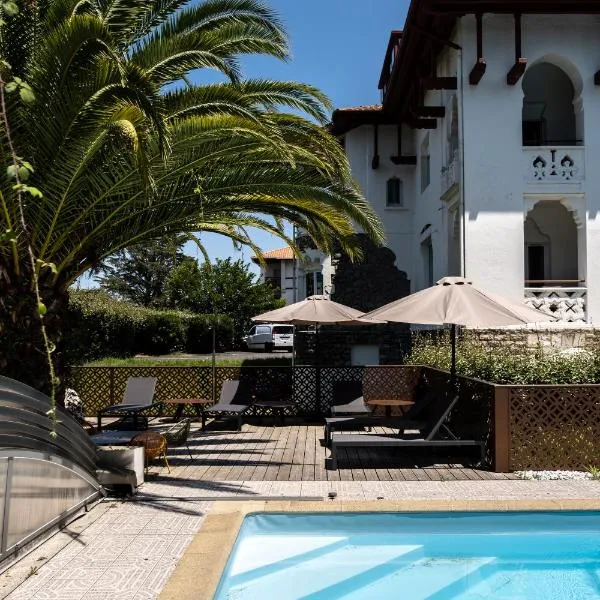 Résidence Château d'Acotz - Appartements avec piscine à 300m des Plages & Océan，位于圣让-德吕兹的酒店