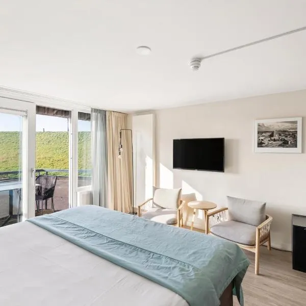 Strandhotel Zoutelande，位于佐特兰德的酒店