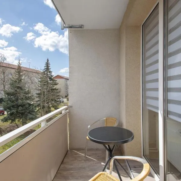 Ferienwohnung San Marino 3，位于Mücheln的酒店