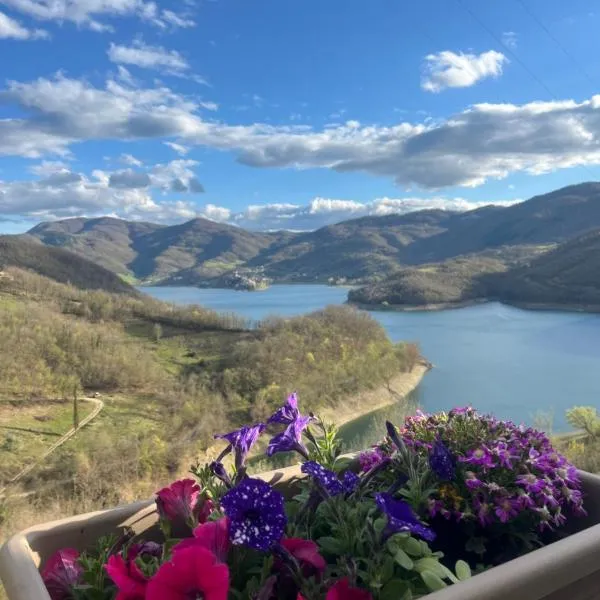 Paradiso sul lago，位于Valle Verde的酒店