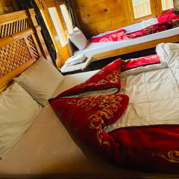 Fairy meadows BroadView Hotel，位于Tato的酒店