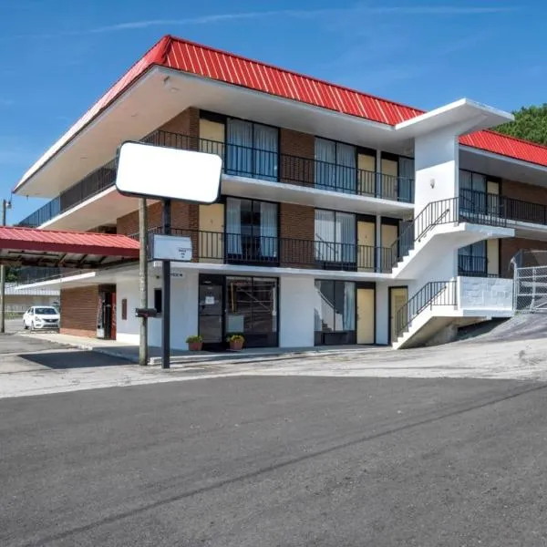 OYO Hotel Cleveland, TN，位于克利夫兰的酒店