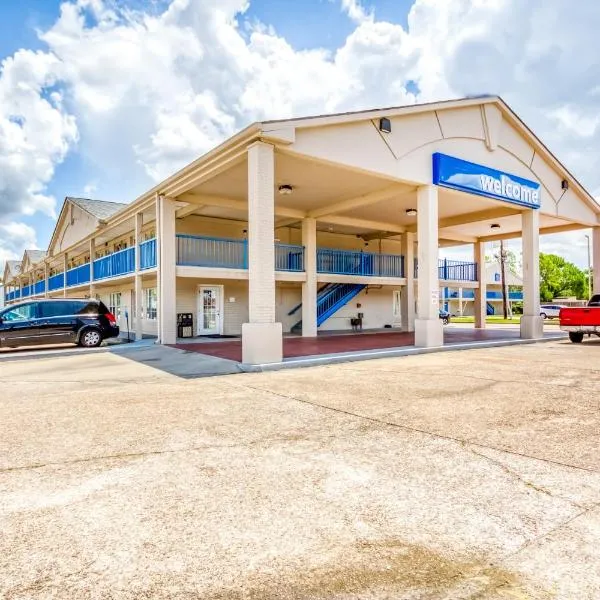 OYO Hotel Baton Rouge East I-12 Louisiana，位于巴吞鲁日的酒店