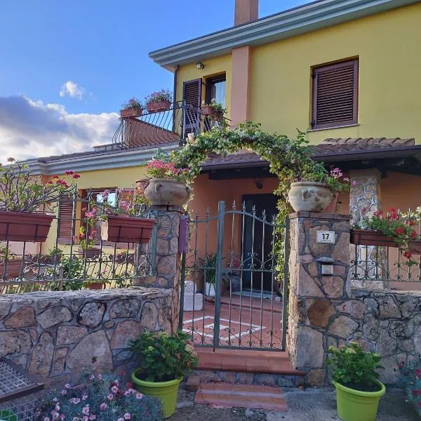 Appartamenti La Collina，位于Jerzu的酒店