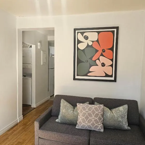 Espace Couronne by Hébergements DCL，位于魁北克市的酒店