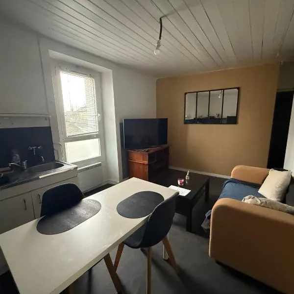 Appartement T2 Centre Pont Réan，位于Guichen的酒店