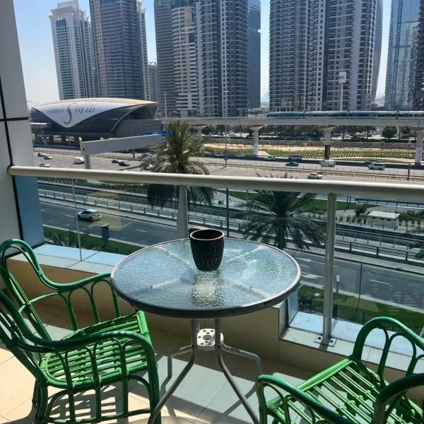 Marina Diamond，位于迪拜的酒店