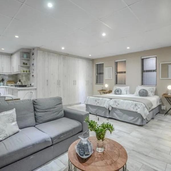 Sunset Villa Studio，位于伊泽芳登的酒店