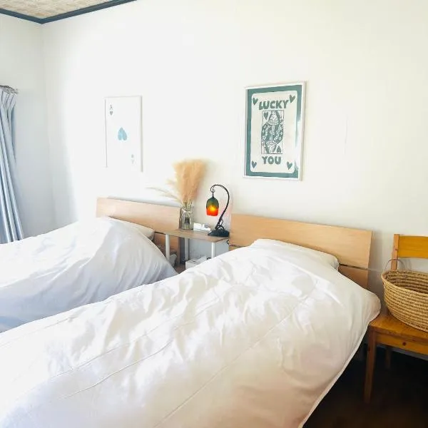inn 1st，位于Yakage的酒店