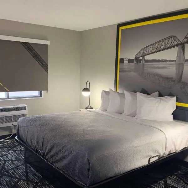 Super 8 by Wyndham Kirksville-University Area，位于柯克斯维尔的酒店