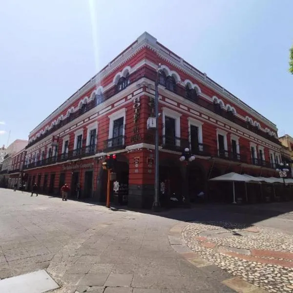 Hotel Del Portal, Puebla，位于普埃布拉的酒店