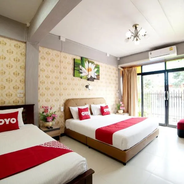 OYO 465 Krung Kao Traveller Lodge，位于大城的酒店
