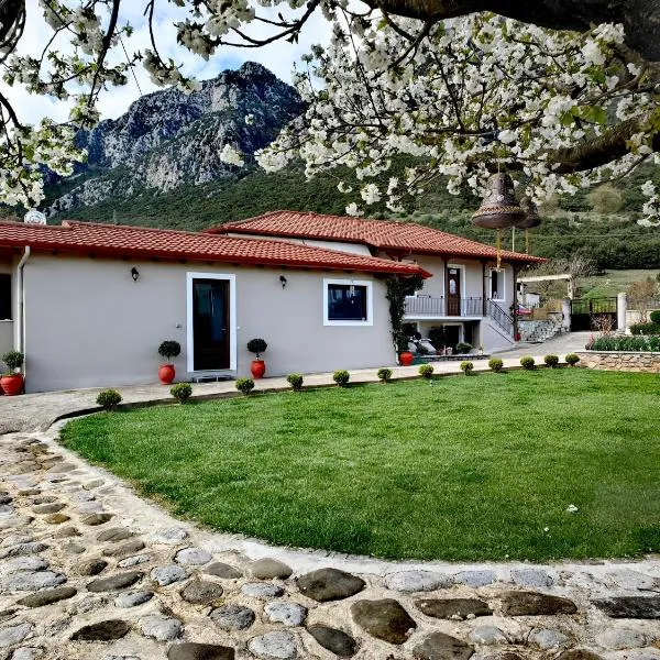 Vasia's Cozy House，位于Graviá的酒店