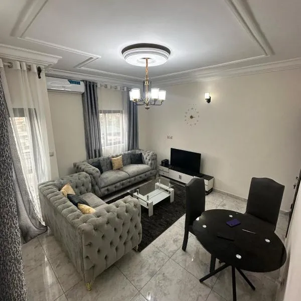Appartement meublé Nsam，位于雅温得的酒店