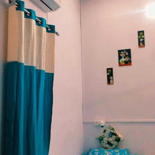 Vardaan Rooms，位于Prayagraj的酒店