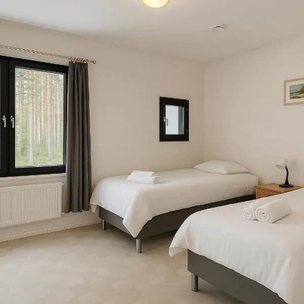 Nordic Inn，位于于韦斯屈莱的酒店