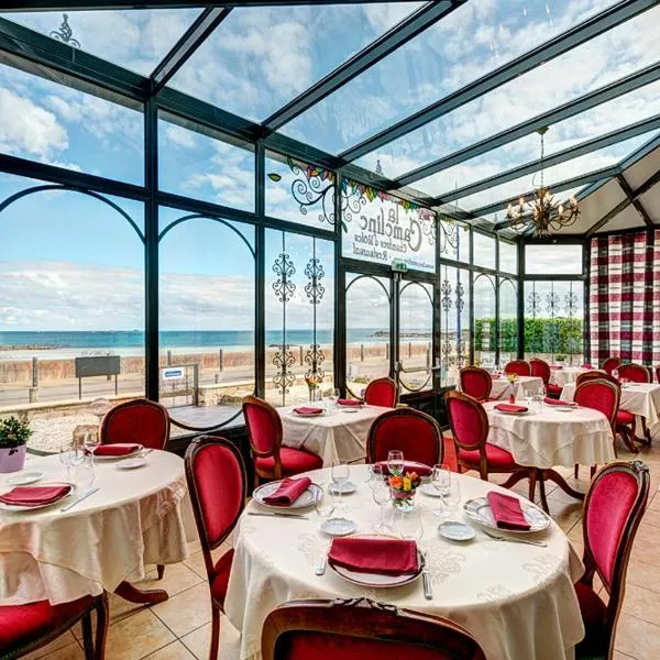 卡梅林酒店，位于普卢加斯努的酒店