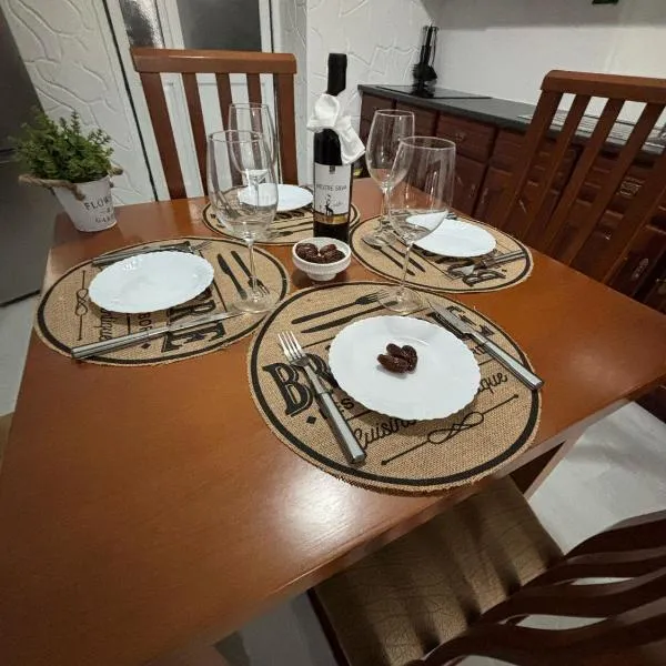 Casa da Praça II，位于Vila Nova的酒店