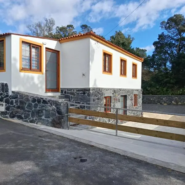 Casa Terra & Mar，位于Urzelina的酒店