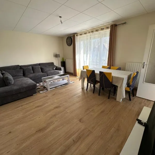Renovated townhouse，位于Vendeuvre-sur-Barse的酒店