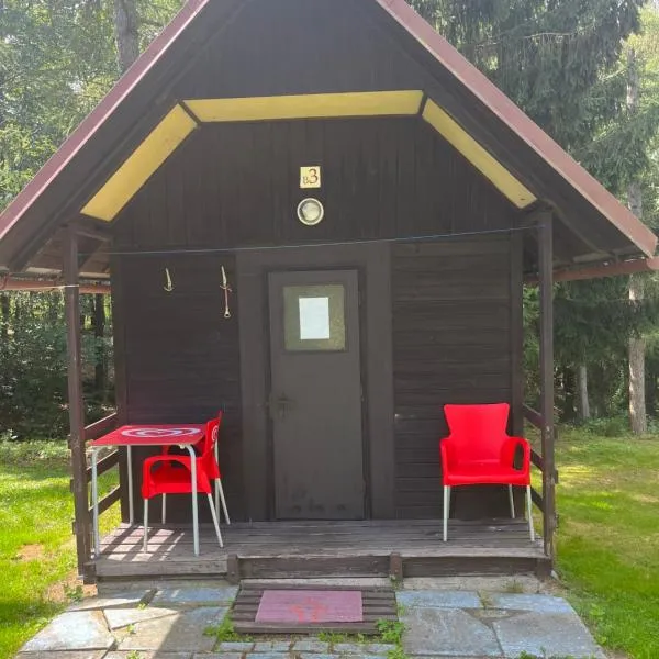 Kemp a Loděnice Podolsko - Chatka pro 3 osoby，位于Podolí的酒店