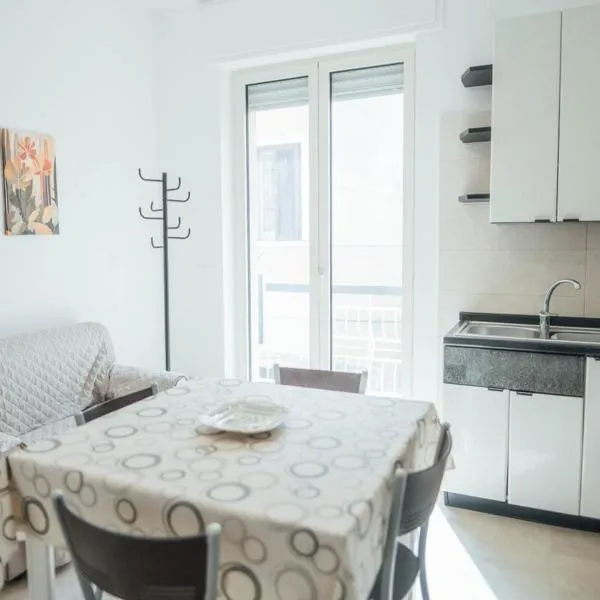 Dimora Lorusso - Cozy apartment near the Castle，位于孔韦尔萨诺的酒店