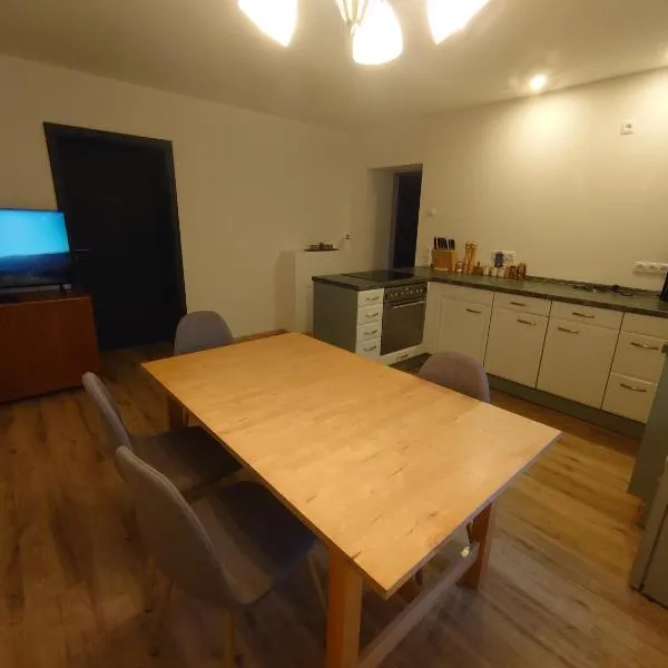 Ferienwohnung Stella，位于齐陶的酒店