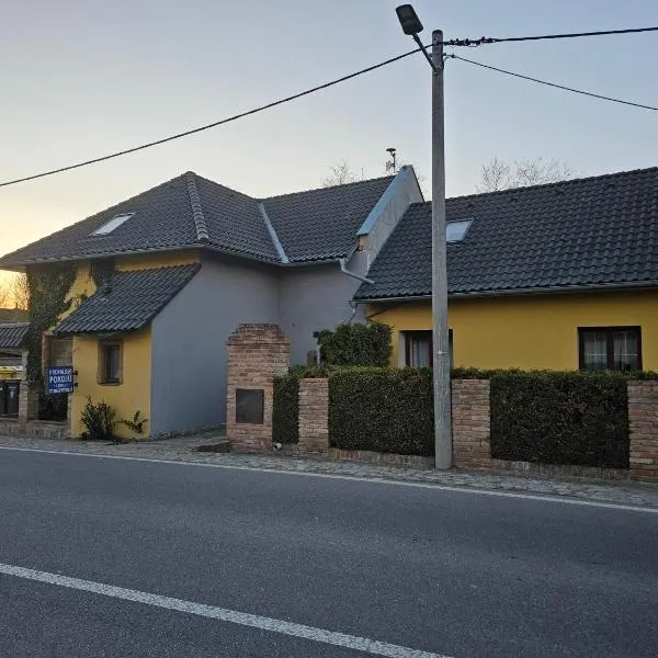 Ubytování u Kotrnců，位于Vítonice的酒店