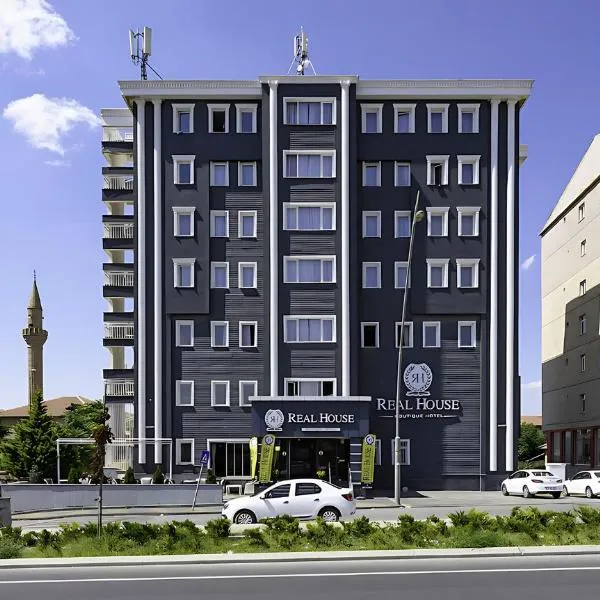 Real House Hotel，位于Argıncık的酒店