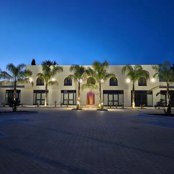 Via del Mare Apulia B&B e Spa Suites，位于鲁蒂利亚诺的酒店