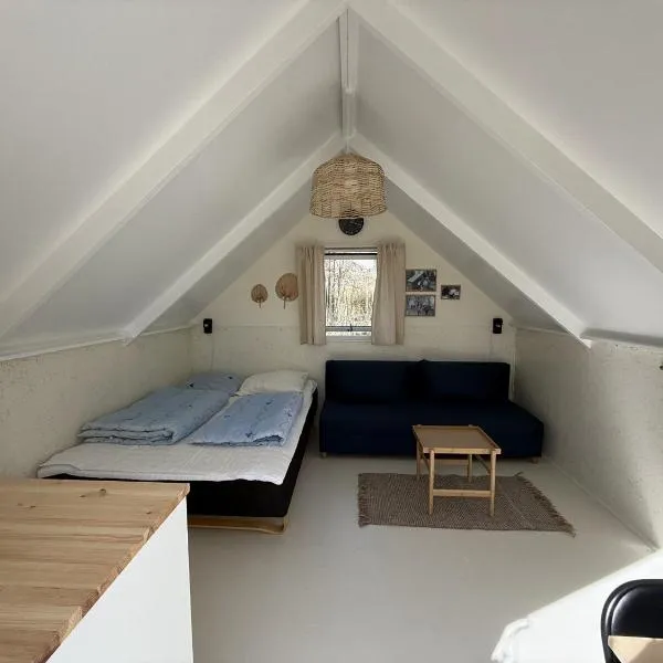 Frederiksværk Camping & Hostel，位于弗雷德里克斯伐克的酒店