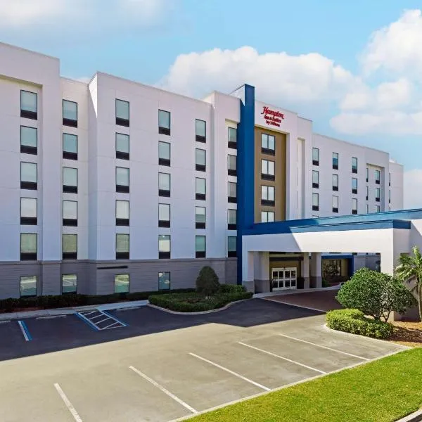 Hampton Inn & Suites Clearwater St Petersburg Ulmerton Road FL，位于克利尔沃特的酒店